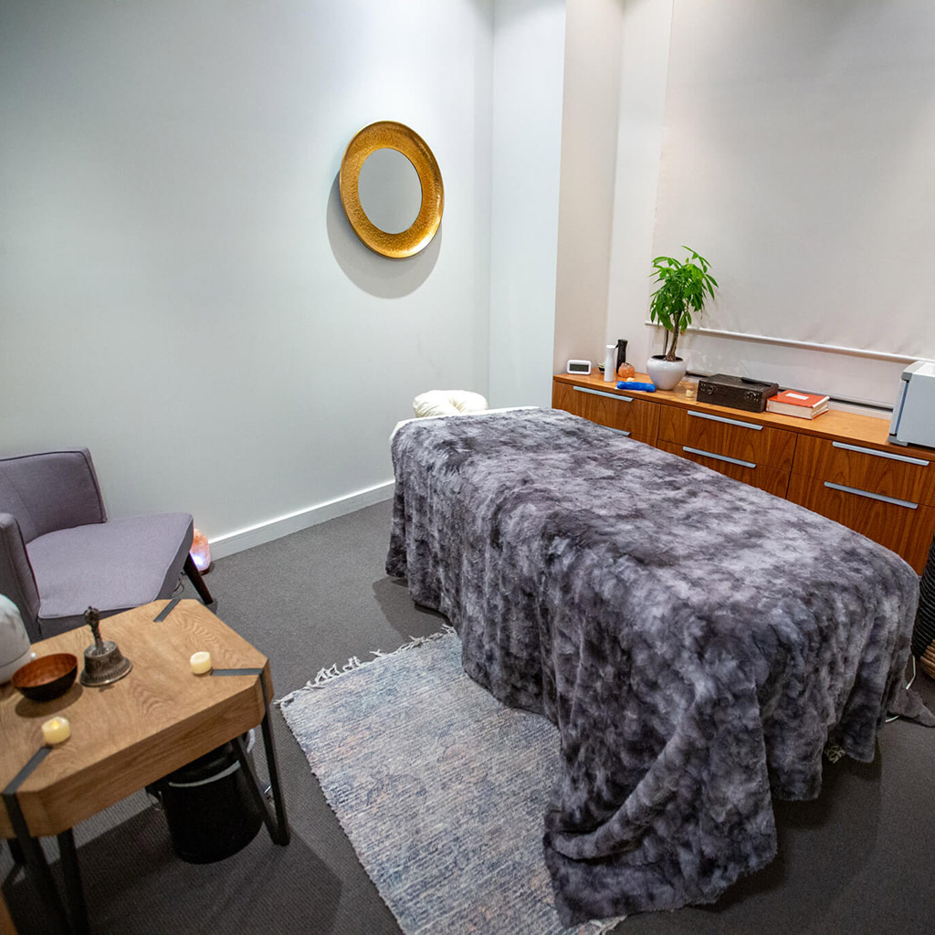 Healflow - Massage Therapy at Yonge & St. Clair, Toronto